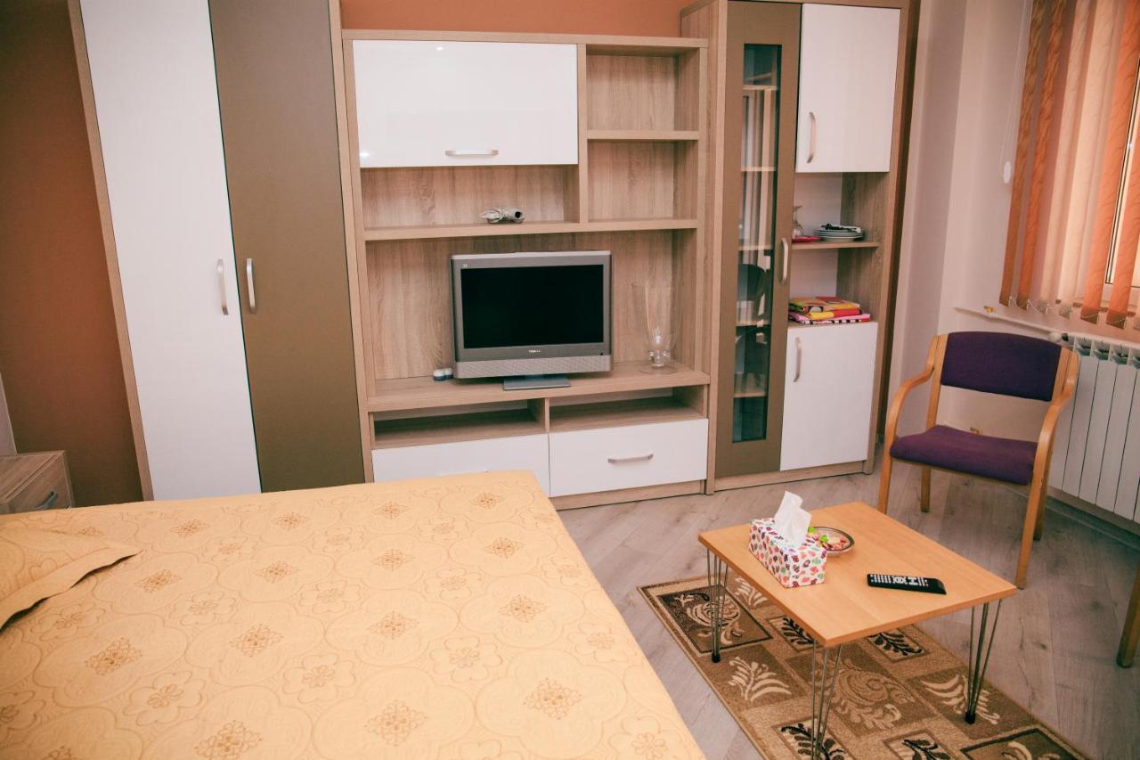 Apartament Cora Centru פיטסטי מראה חיצוני תמונה
